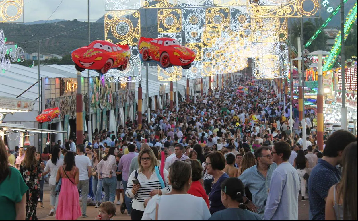 Todo Por La Feria Y Quedan Seis Días Ideal 3818